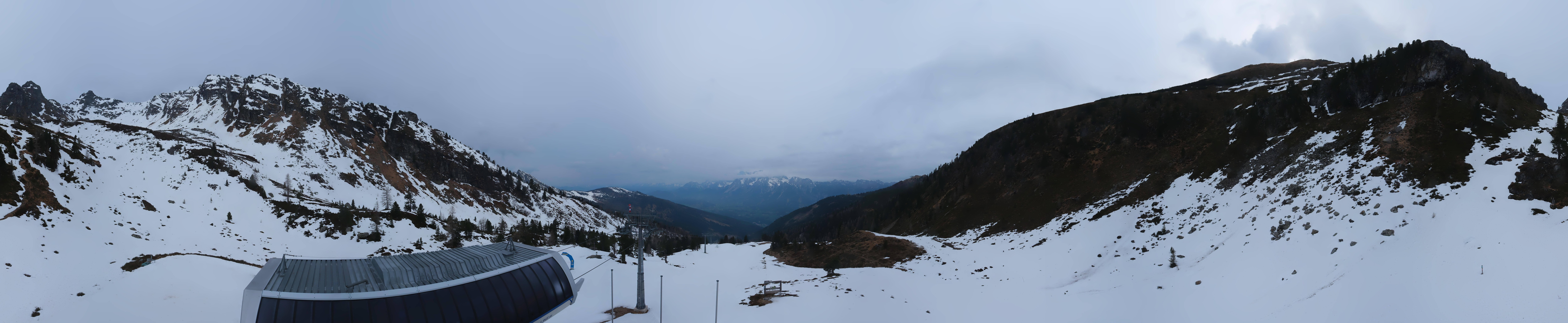Archived image Webcam Hauser Kaibling, Styria - View towards Schladminger Tauern