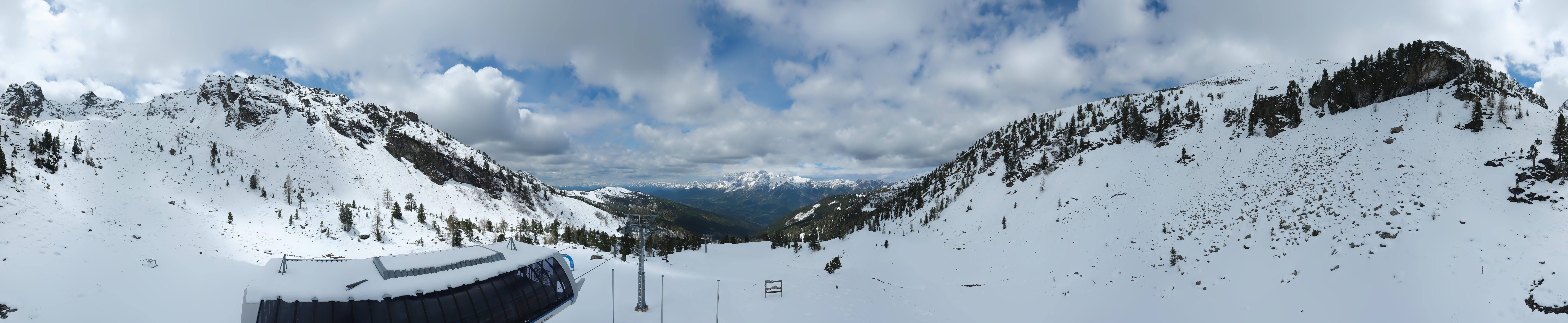 Archived image Webcam Hauser Kaibling, Styria - View towards Schladminger Tauern