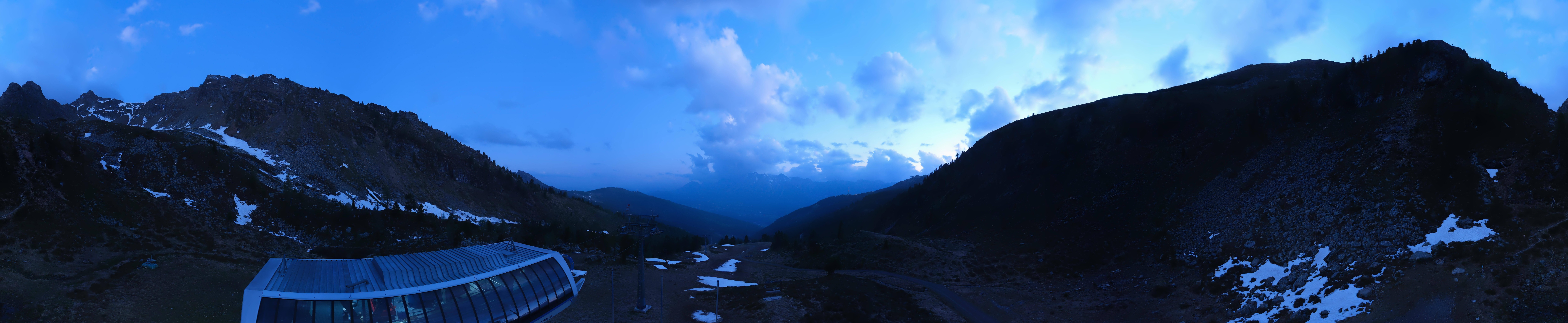 Archived image Webcam Hauser Kaibling, Styria - View towards Schladminger Tauern