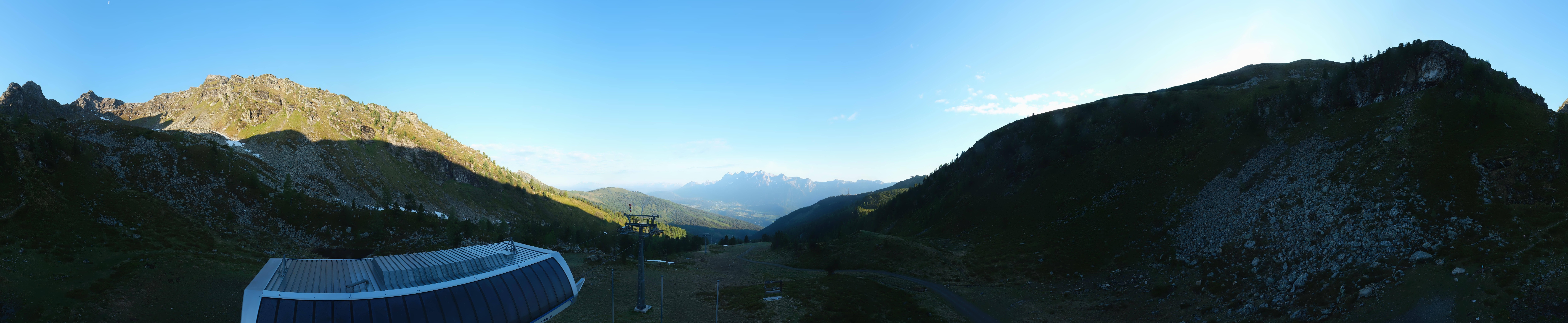 Archived image Webcam Hauser Kaibling, Styria - View towards Schladminger Tauern