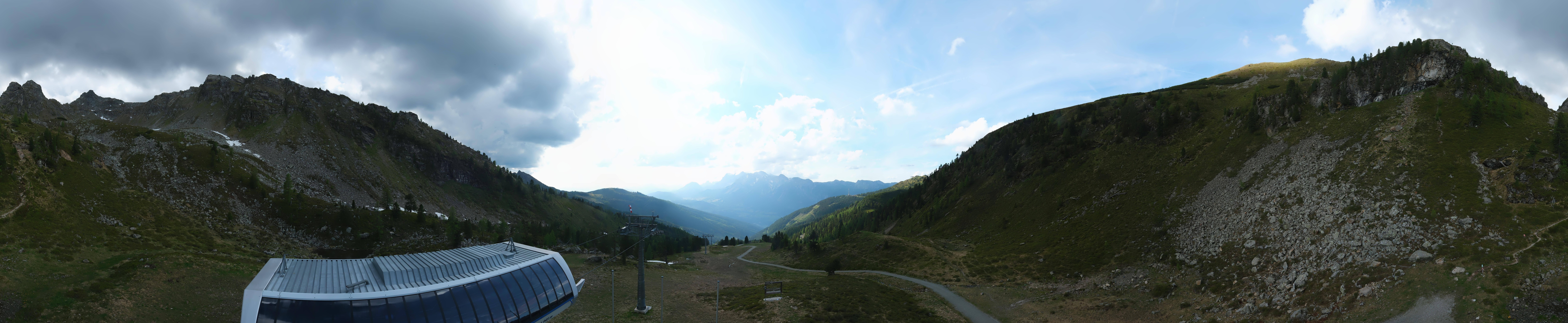Archived image Webcam Hauser Kaibling, Styria - View towards Schladminger Tauern