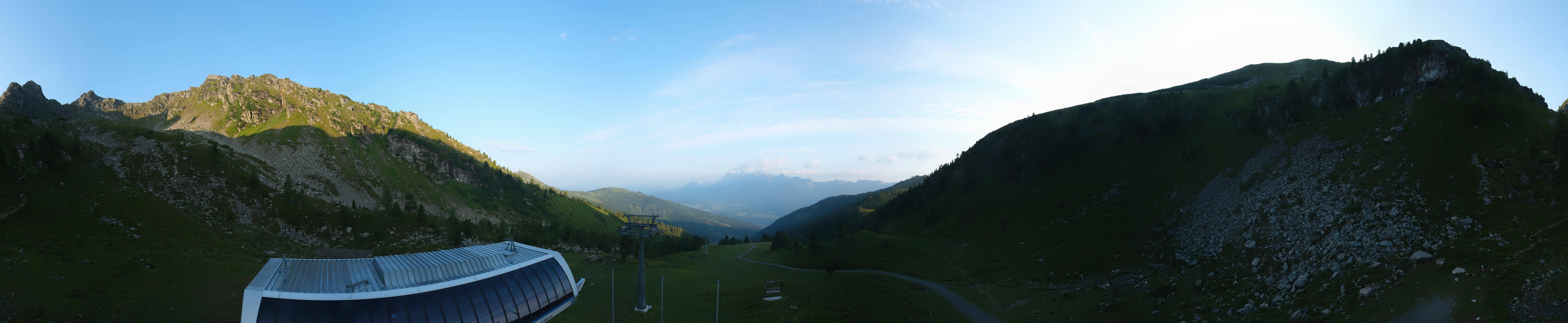Archived image Webcam Hauser Kaibling, Styria - View towards Schladminger Tauern