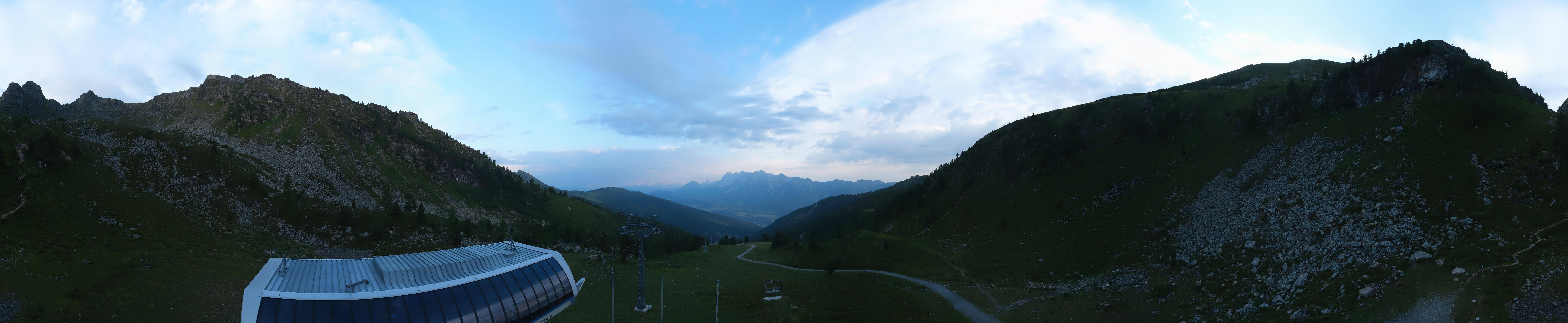 Archived image Webcam Hauser Kaibling, Styria - View towards Schladminger Tauern