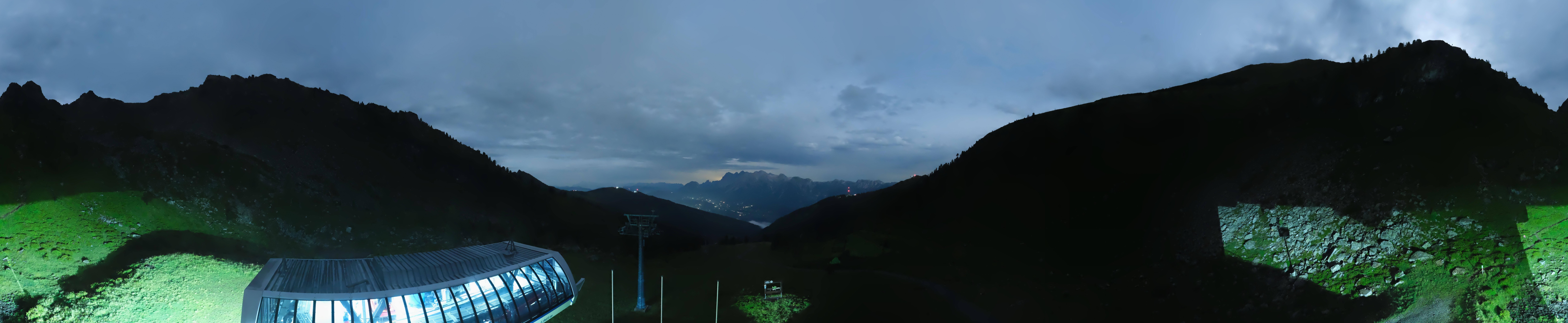 Archived image Webcam Hauser Kaibling, Styria - View towards Schladminger Tauern