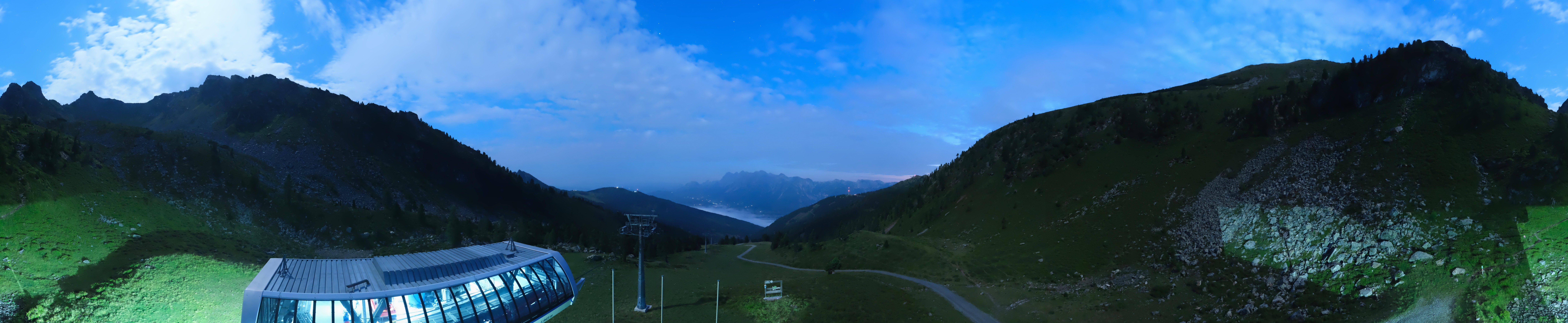 Archived image Webcam Hauser Kaibling, Styria - View towards Schladminger Tauern