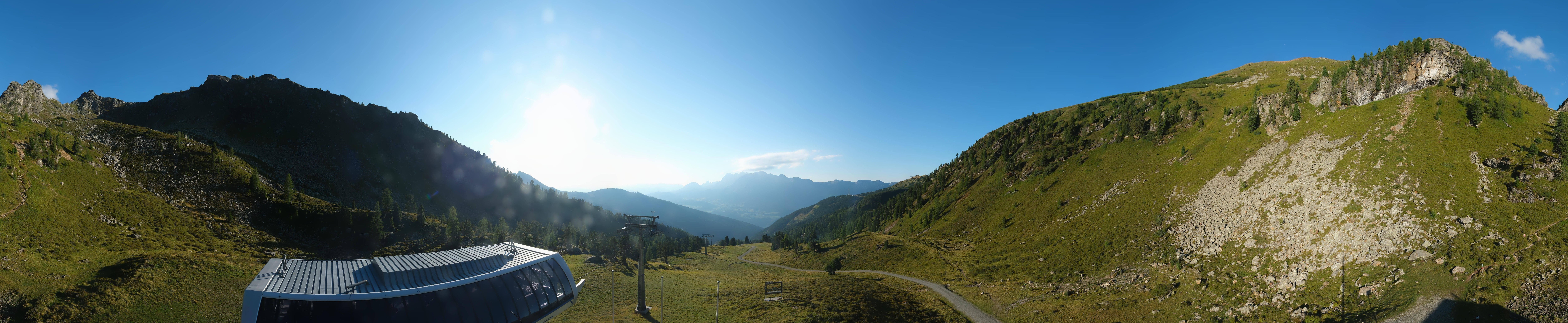 Archived image Webcam Hauser Kaibling, Styria - View towards Schladminger Tauern