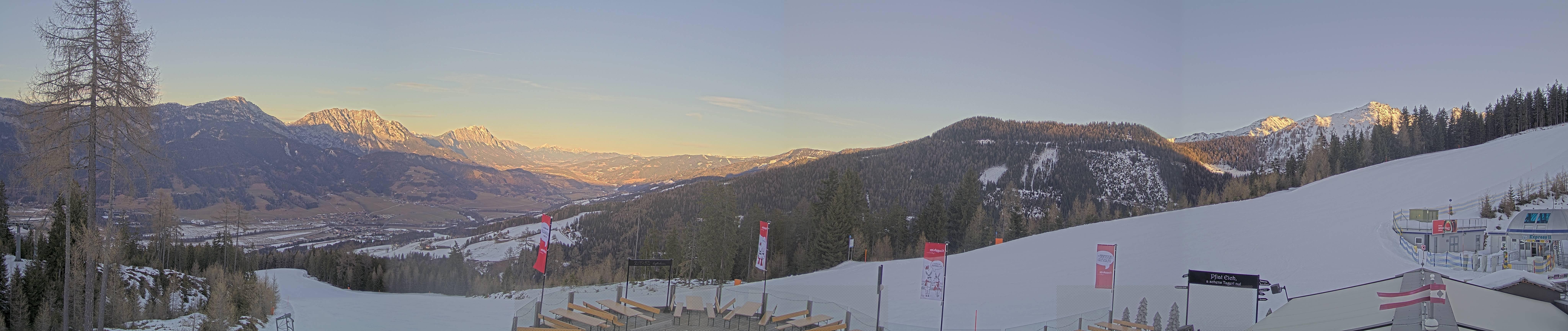 Archived image Webcam Hauser Kaibling - View towards valley Enns