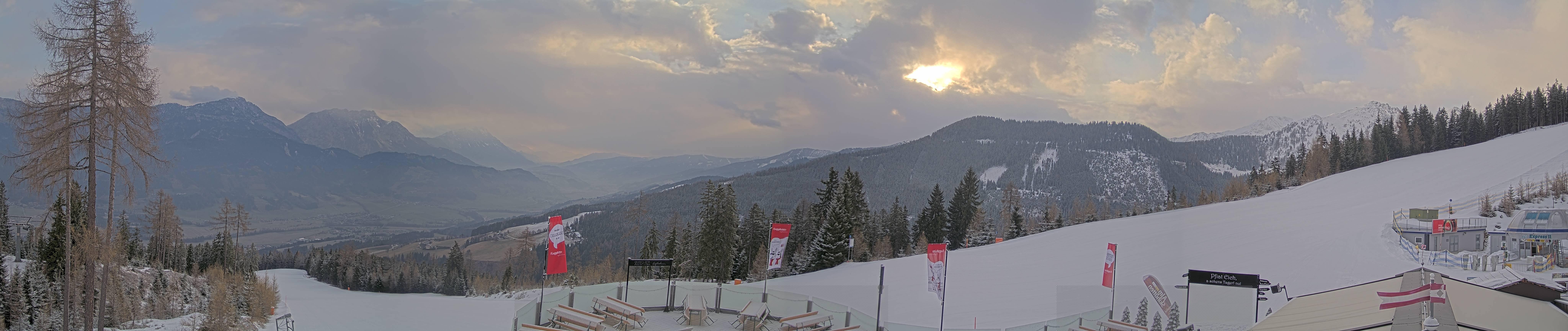 Archived image Webcam Hauser Kaibling - View towards valley Enns
