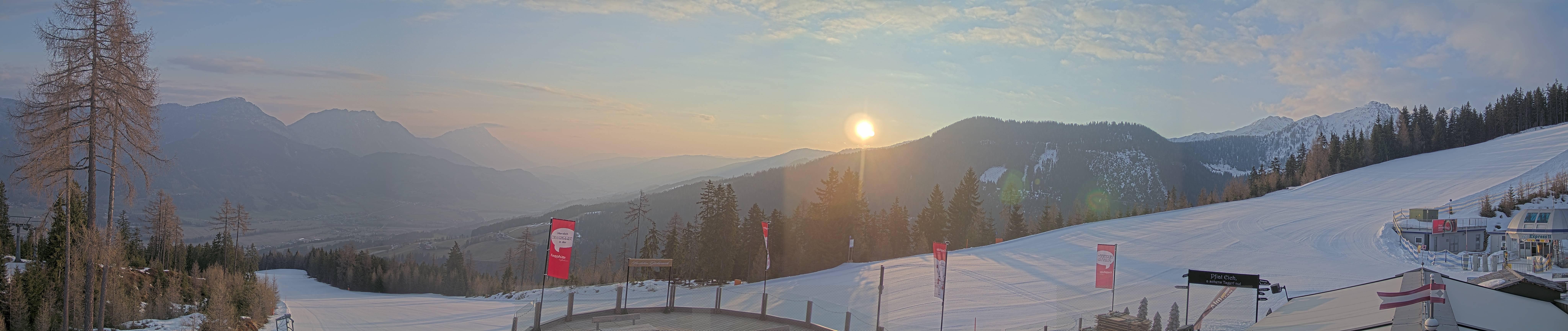 Archiv Foto Webcam Hauser Kaibling - Blick ins Ennstal von der Knapplhütte