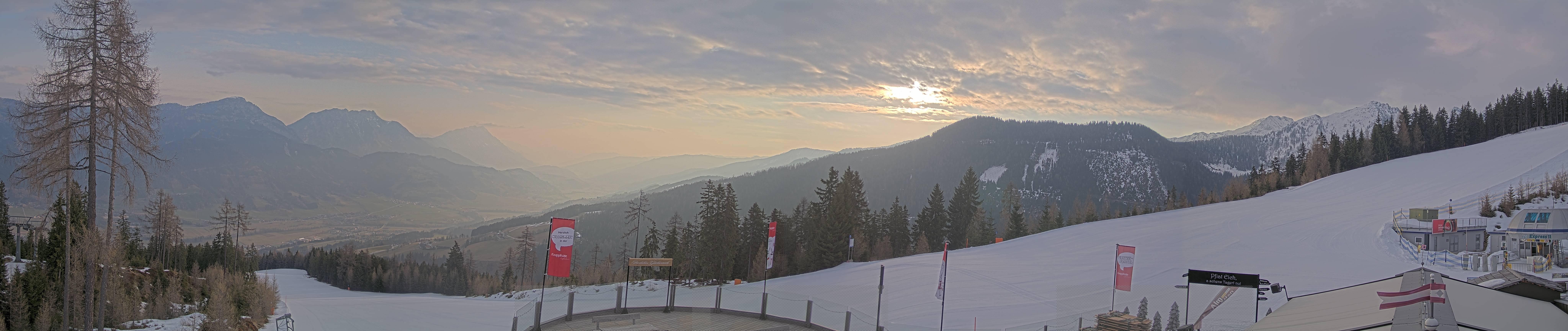 Archiv Foto Webcam Hauser Kaibling - Blick ins Ennstal von der Knapplhütte