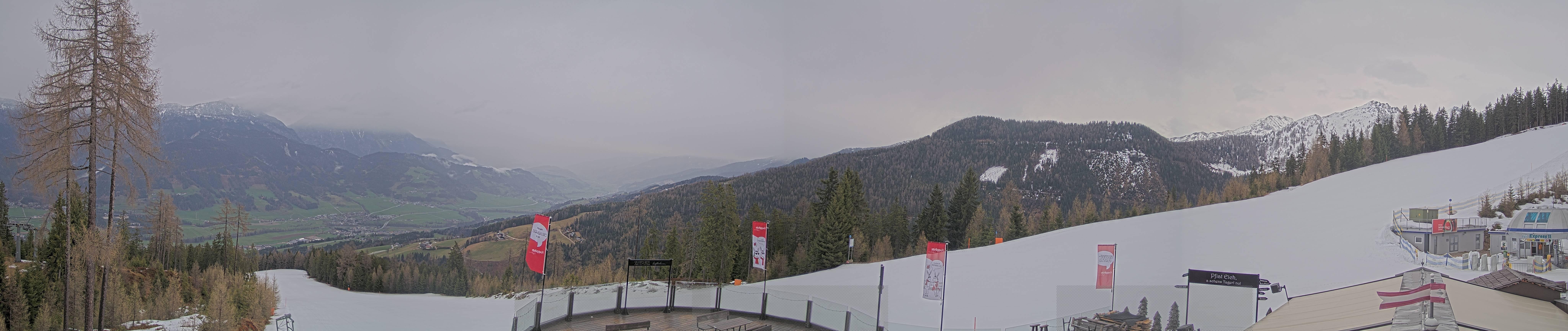 Archived image Webcam Hauser Kaibling - View towards valley Enns