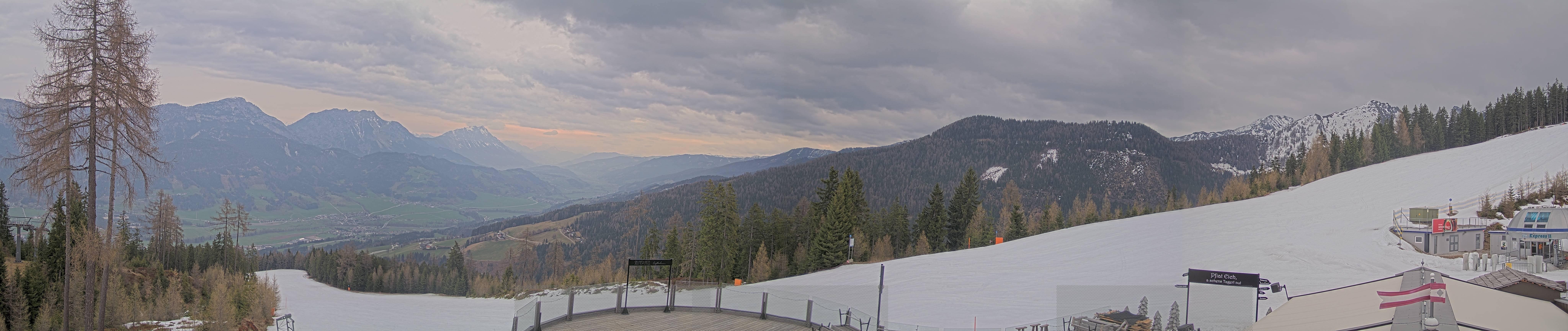 Archiv Foto Webcam Hauser Kaibling - Blick ins Ennstal von der Knapplhütte