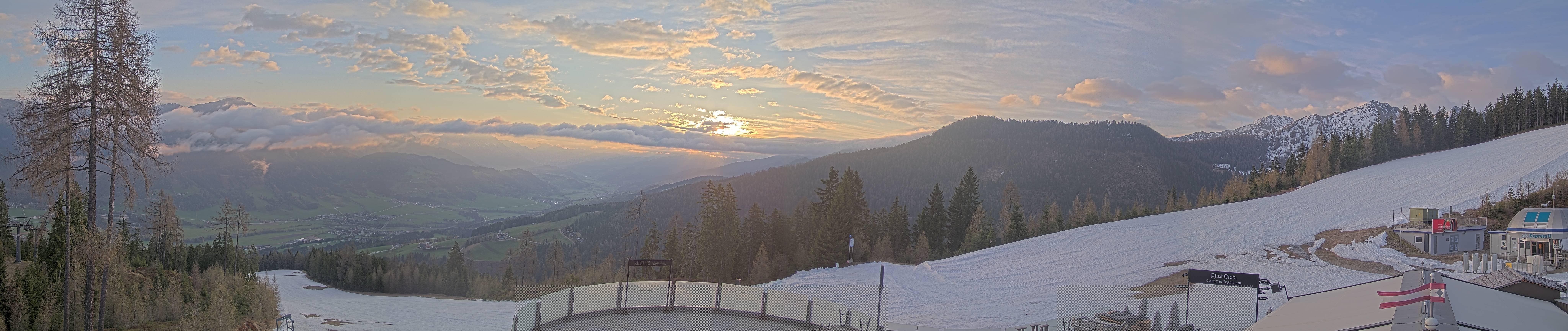 Archiv Foto Webcam Hauser Kaibling - Blick ins Ennstal von der Knapplhütte
