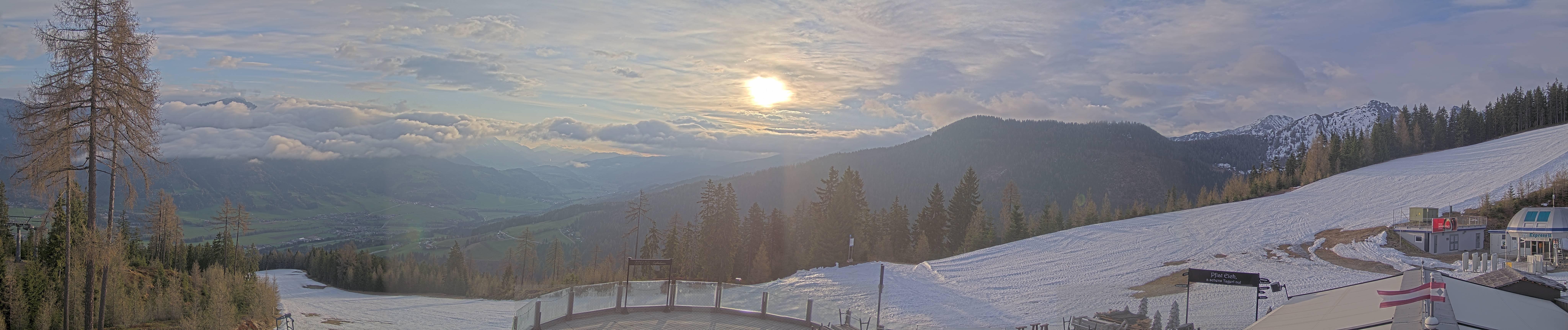 Archiv Foto Webcam Hauser Kaibling - Blick ins Ennstal von der Knapplhütte