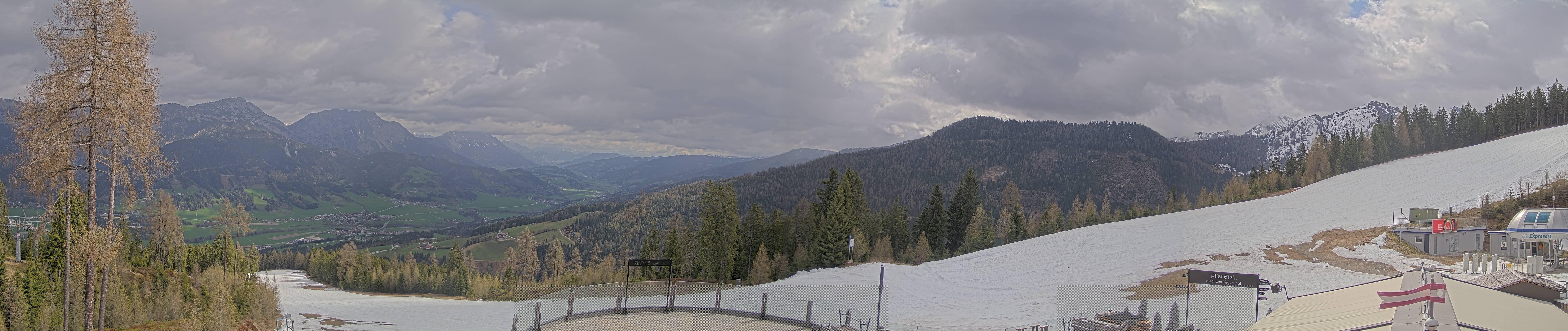 Archived image Webcam Hauser Kaibling - View towards valley Enns