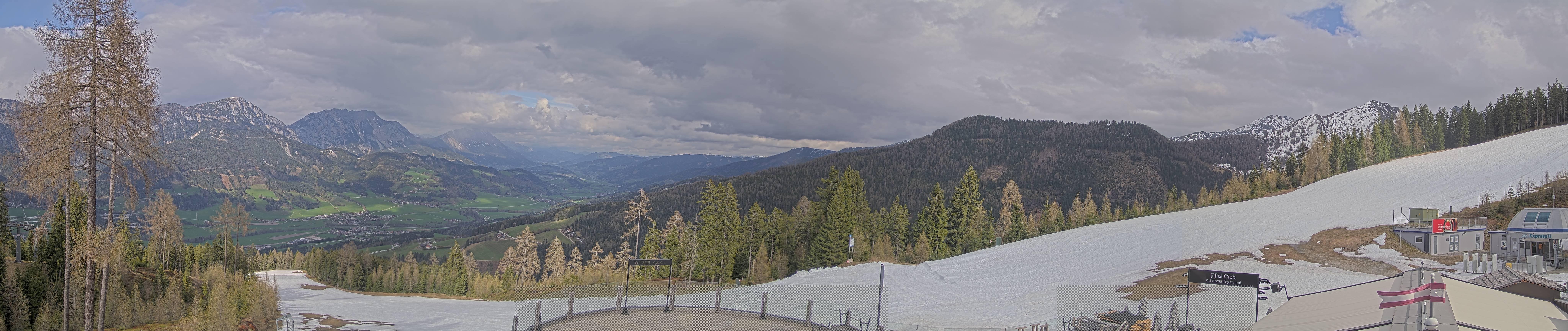 Archived image Webcam Hauser Kaibling - View towards valley Enns