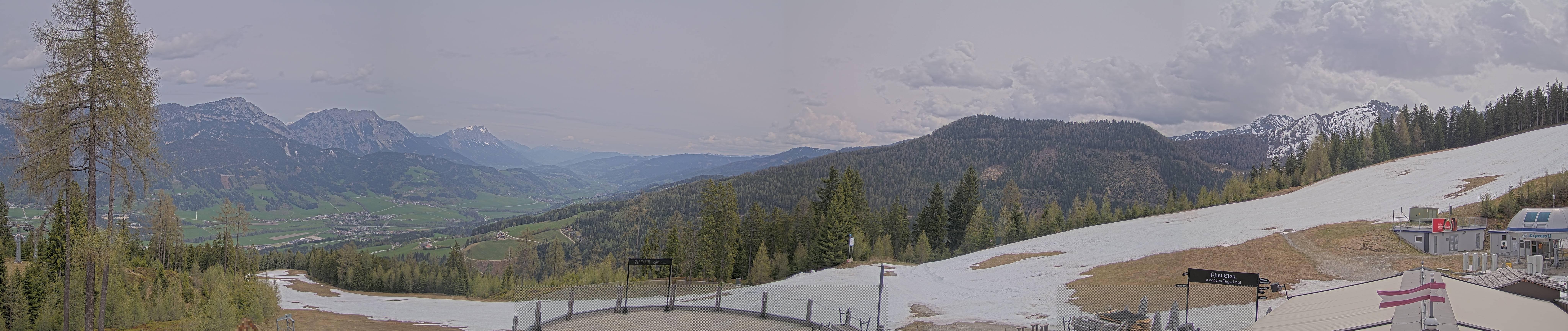 Archived image Webcam Hauser Kaibling - View towards valley Enns