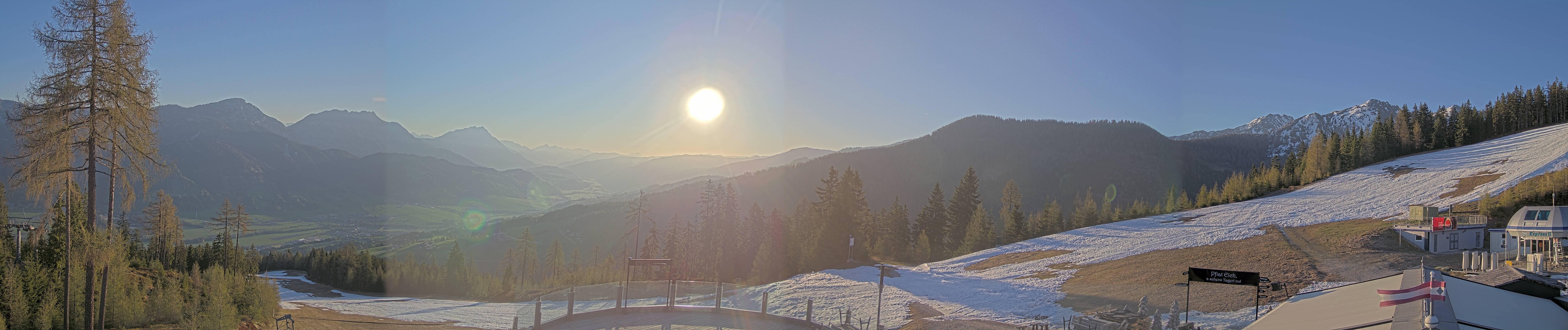 Archiv Foto Webcam Hauser Kaibling - Blick ins Ennstal von der Knapplhütte