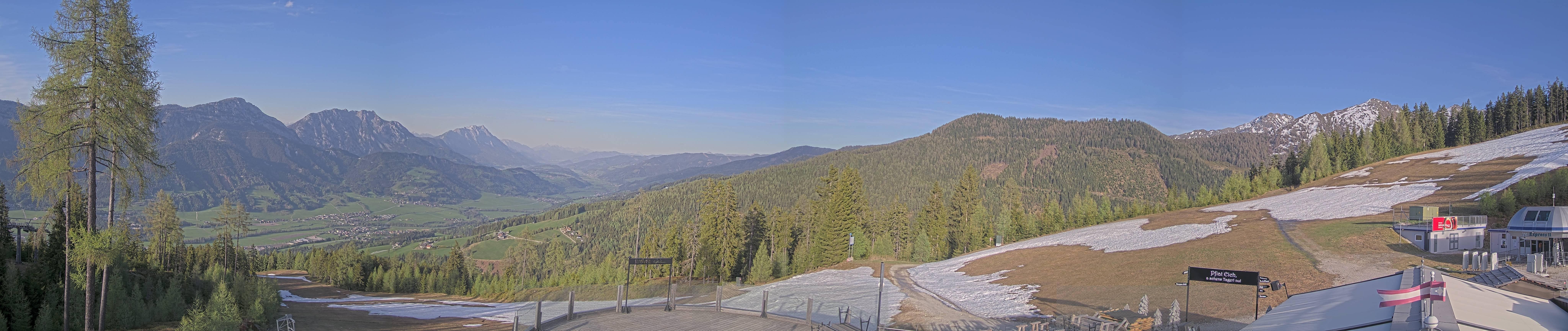 Archived image Webcam Hauser Kaibling - View towards valley Enns