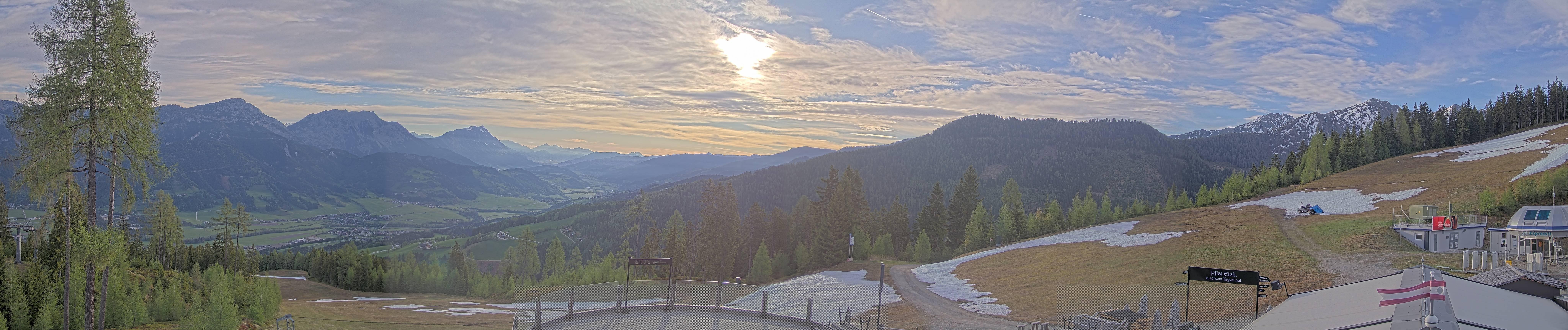 Archived image Webcam Hauser Kaibling - View towards valley Enns