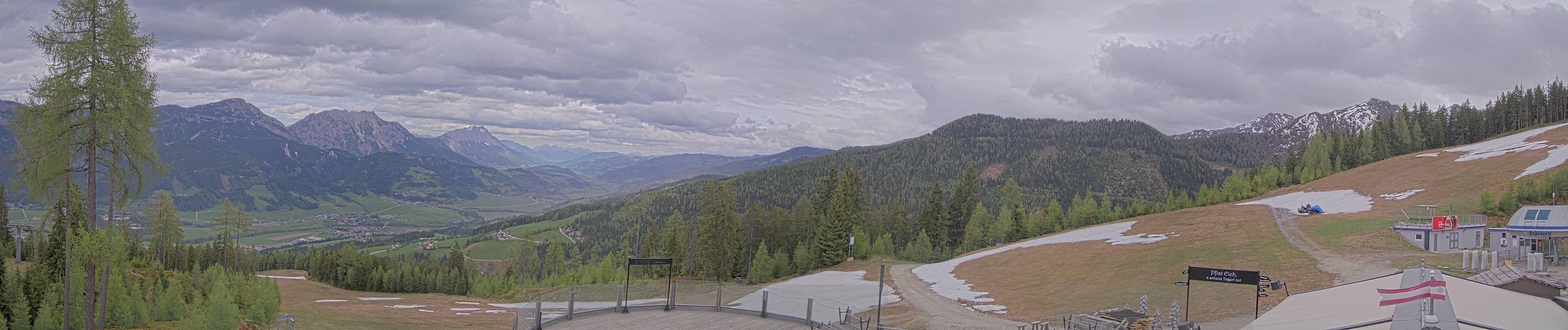 Archived image Webcam Hauser Kaibling - View towards valley Enns