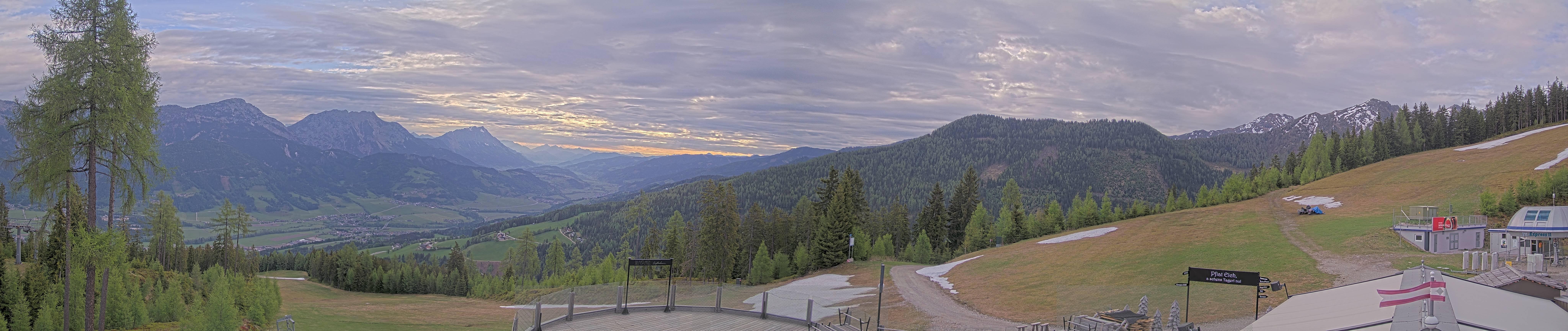 Archived image Webcam Hauser Kaibling - View towards valley Enns
