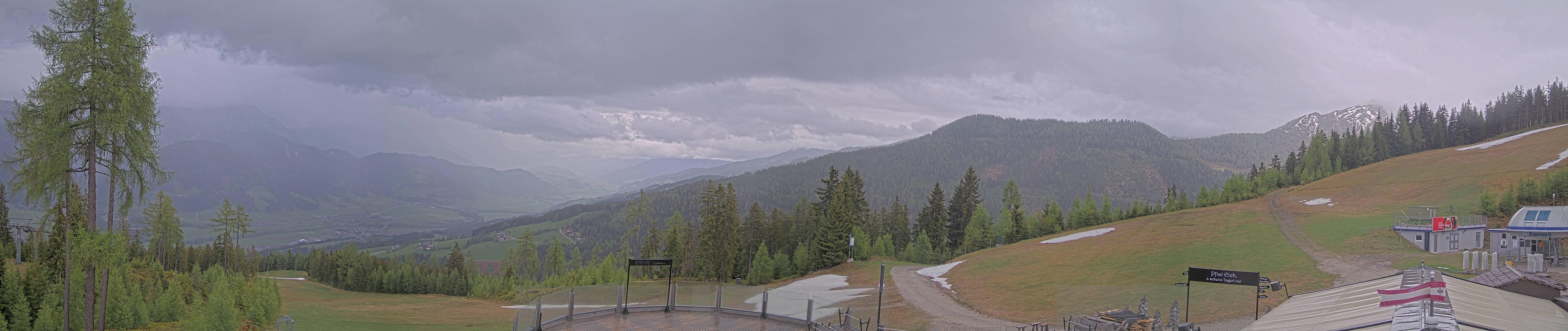 Archived image Webcam Hauser Kaibling - View towards valley Enns