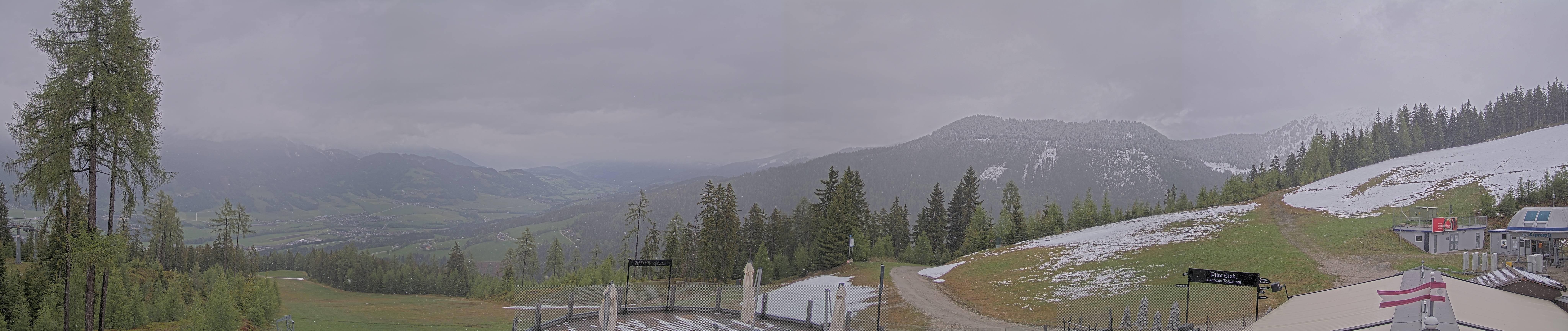Archiv Foto Webcam Hauser Kaibling - Blick ins Ennstal von der Knapplhütte