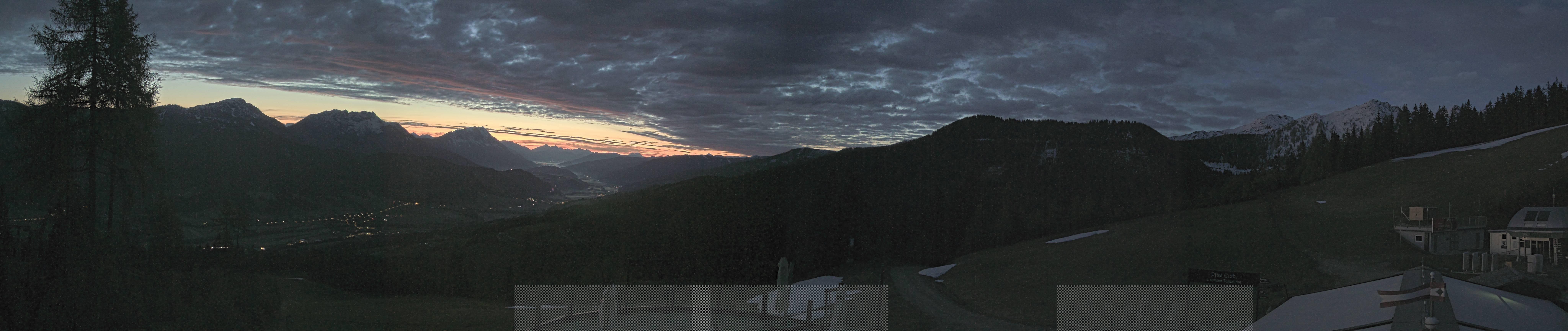 Archived image Webcam Hauser Kaibling - View towards valley Enns
