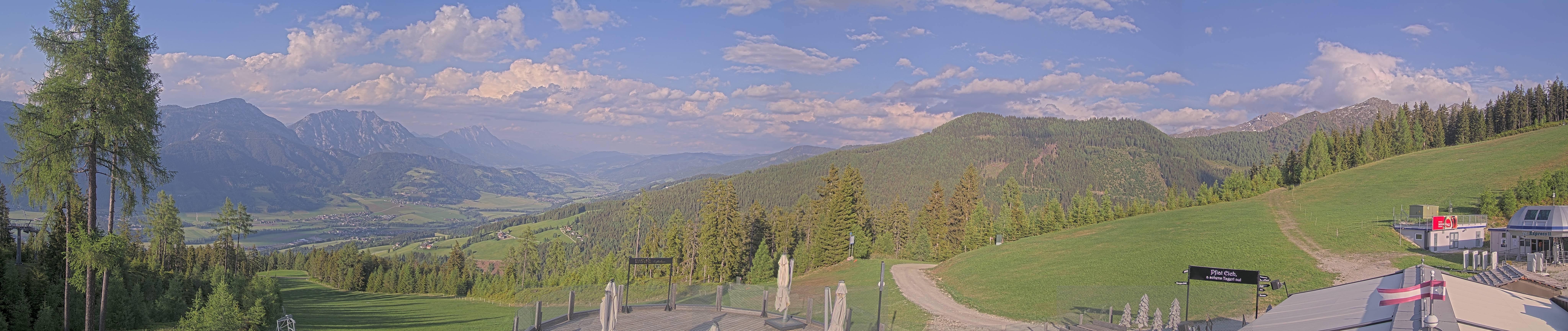 Archived image Webcam Hauser Kaibling - View towards valley Enns