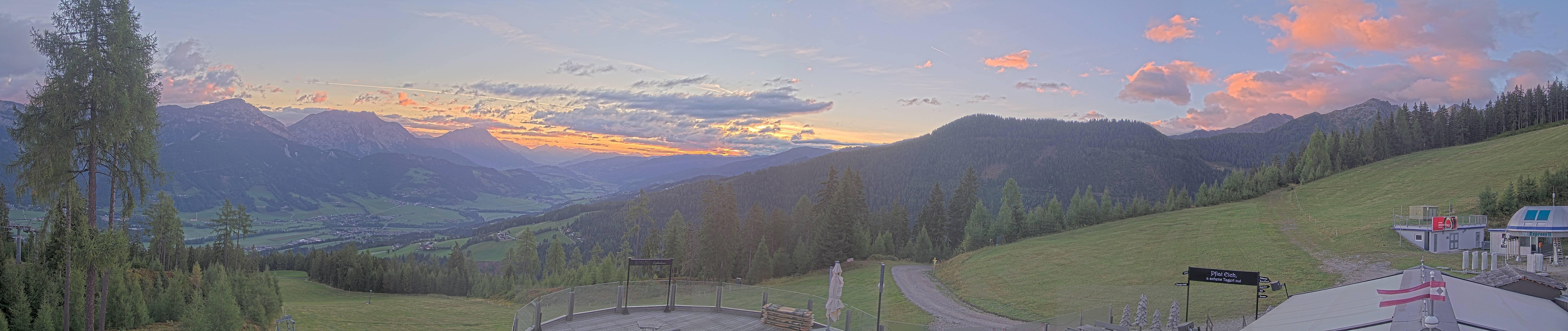 Archived image Webcam Hauser Kaibling - View towards valley Enns
