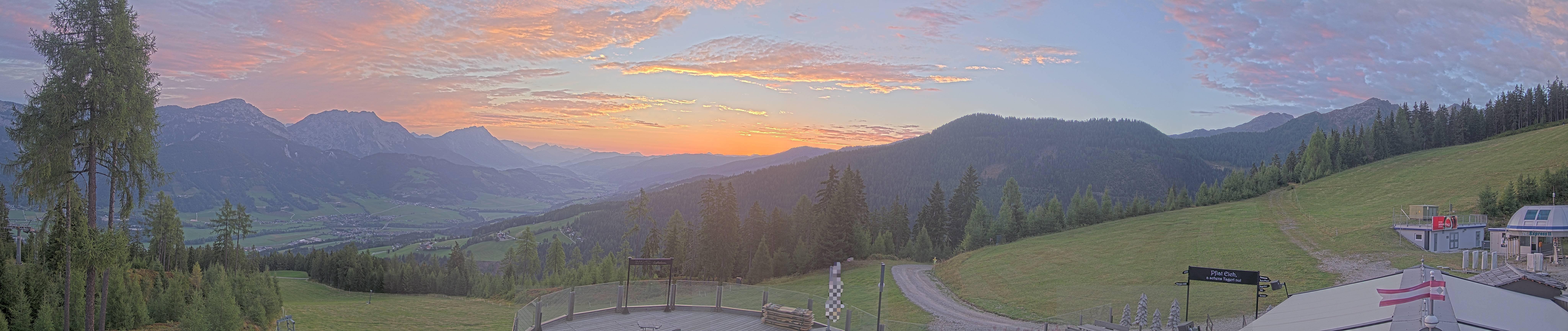 Archived image Webcam Hauser Kaibling - View towards valley Enns