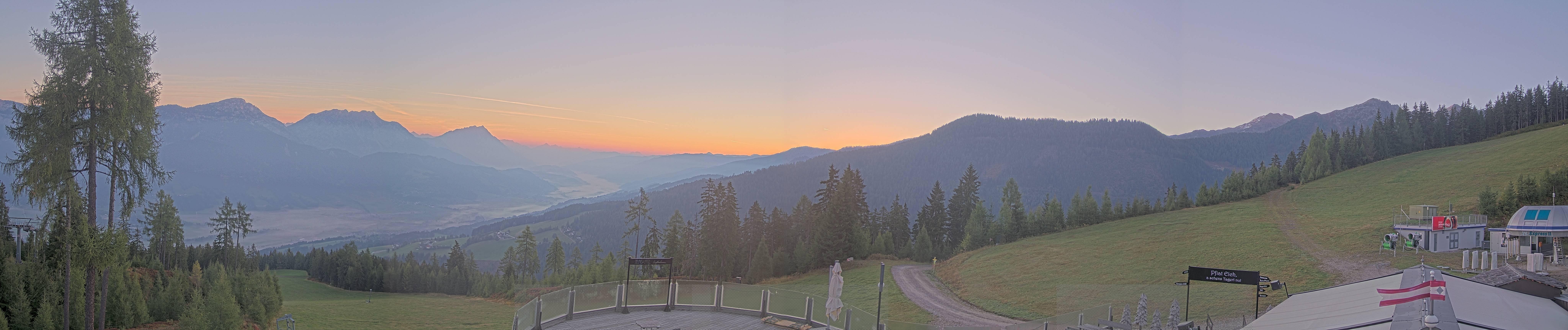 Archived image Webcam Hauser Kaibling - View towards valley Enns