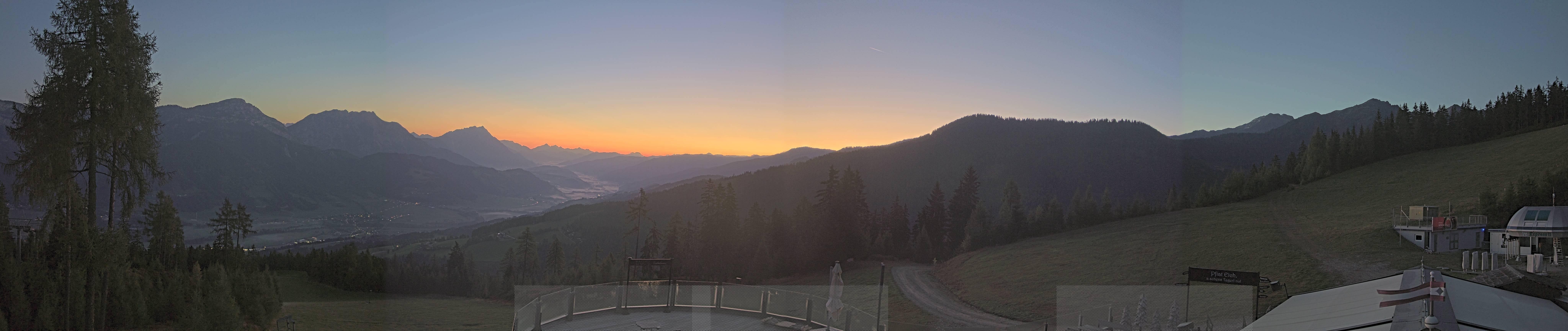Archived image Webcam Hauser Kaibling - View towards valley Enns