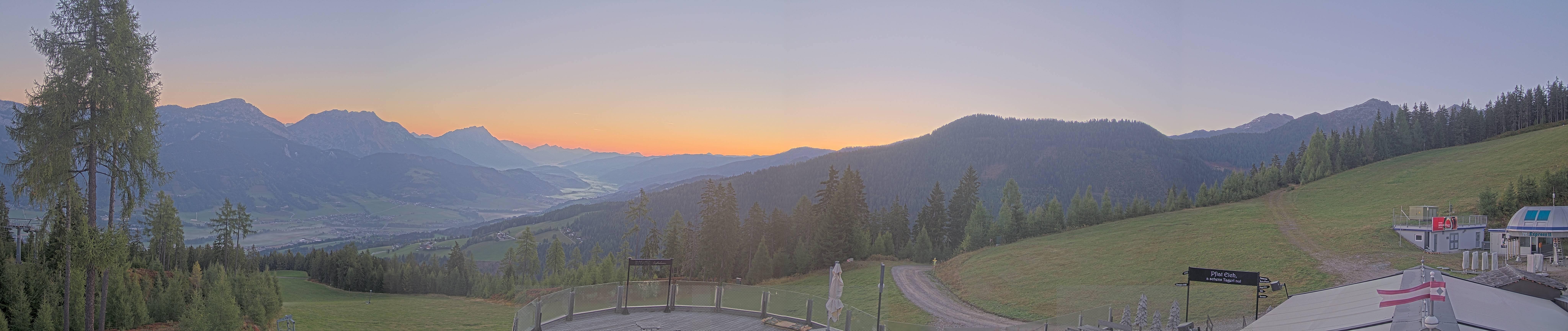 Archived image Webcam Hauser Kaibling - View towards valley Enns