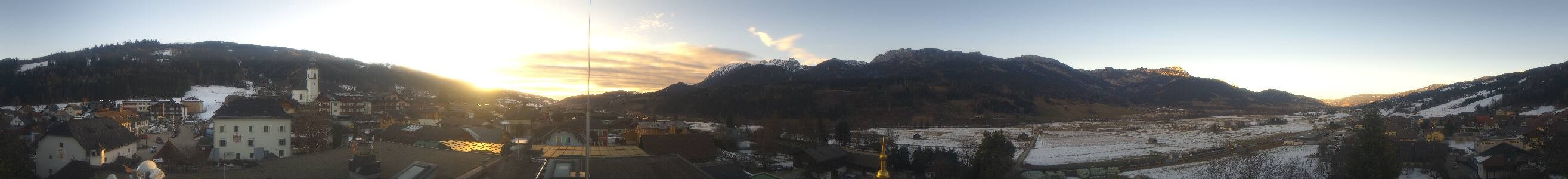 Archived image Webcam View from hotel Herrschaftstaverne (Haus im Ennstal, Styria)