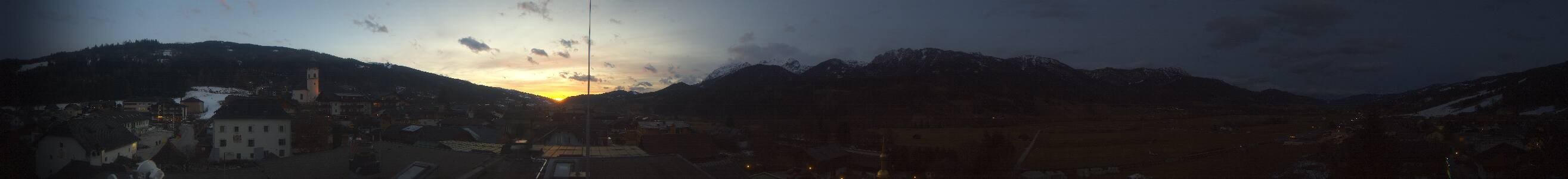 Archiv Foto Webcam Blick vom Hotel Herrschaftstaverne (Haus im Ennstal, Steiermark)