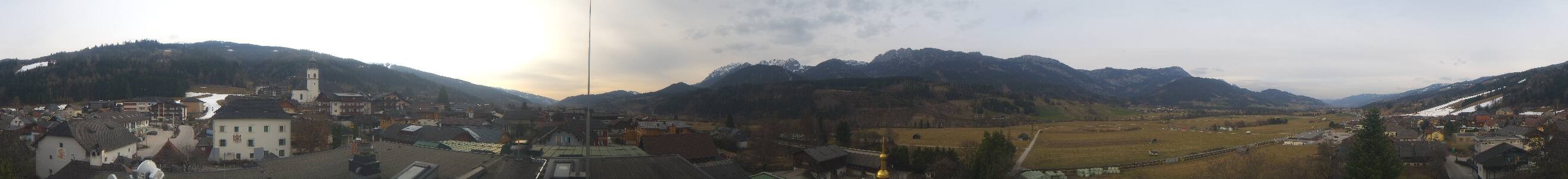 Archiv Foto Webcam Blick vom Hotel Herrschaftstaverne (Haus im Ennstal, Steiermark)