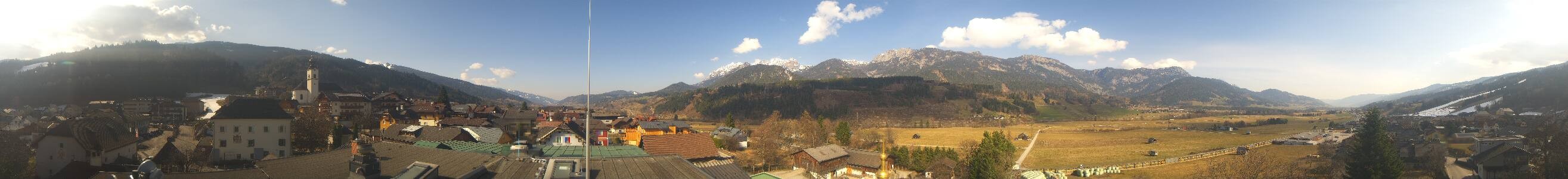 Archiv Foto Webcam Blick vom Hotel Herrschaftstaverne (Haus im Ennstal, Steiermark)