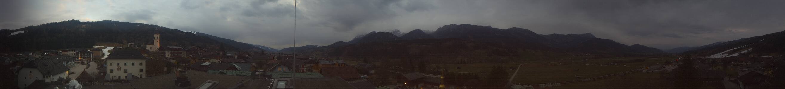 Archiv Foto Webcam Blick vom Hotel Herrschaftstaverne (Haus im Ennstal, Steiermark)