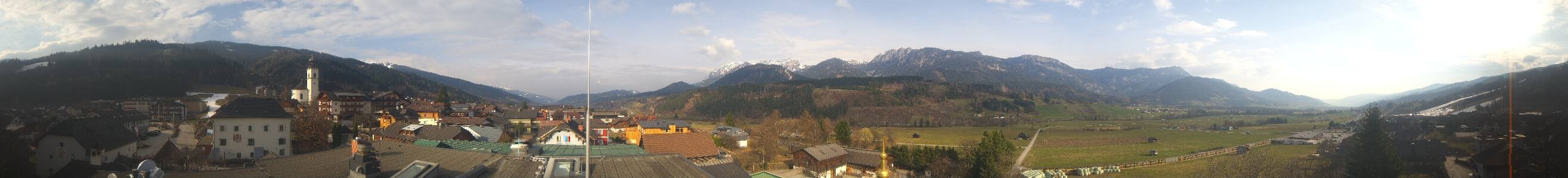 Archived image Webcam View from hotel Herrschaftstaverne (Haus im Ennstal, Styria)