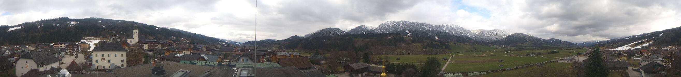 Archived image Webcam View from hotel Herrschaftstaverne (Haus im Ennstal, Styria)