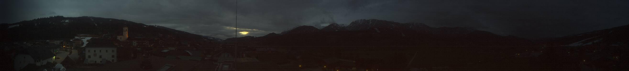 Archived image Webcam View from hotel Herrschaftstaverne (Haus im Ennstal, Styria)