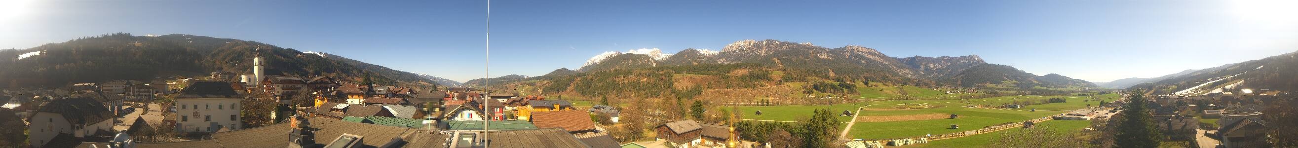 Archived image Webcam View from hotel Herrschaftstaverne (Haus im Ennstal, Styria)