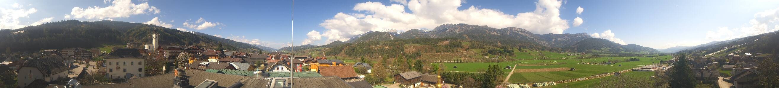 Archived image Webcam View from hotel Herrschaftstaverne (Haus im Ennstal, Styria)