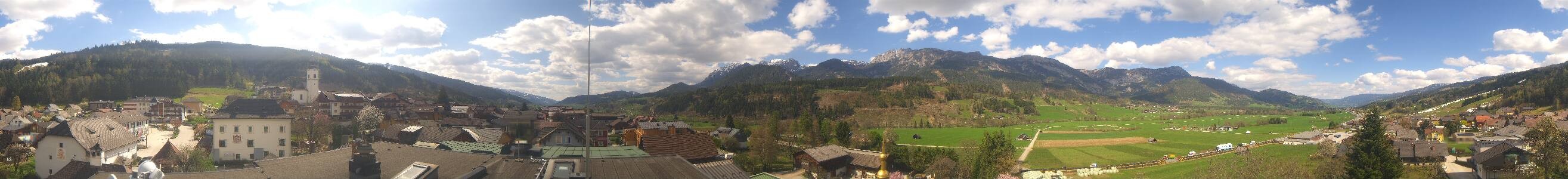 Archived image Webcam View from hotel Herrschaftstaverne (Haus im Ennstal, Styria)