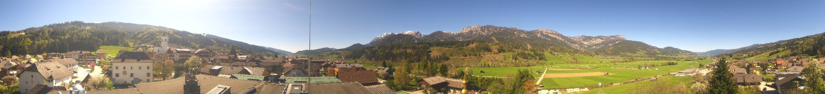 Archived image Webcam View from hotel Herrschaftstaverne (Haus im Ennstal, Styria)
