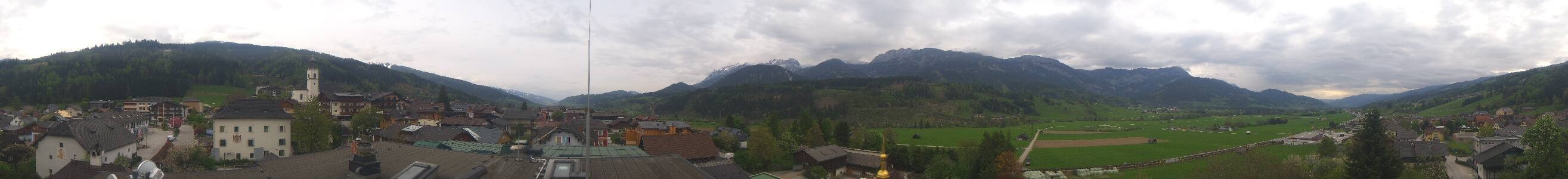 Archived image Webcam View from hotel Herrschaftstaverne (Haus im Ennstal, Styria)