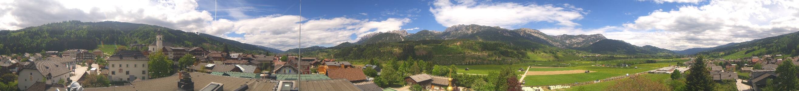 Archived image Webcam View from hotel Herrschaftstaverne (Haus im Ennstal, Styria)