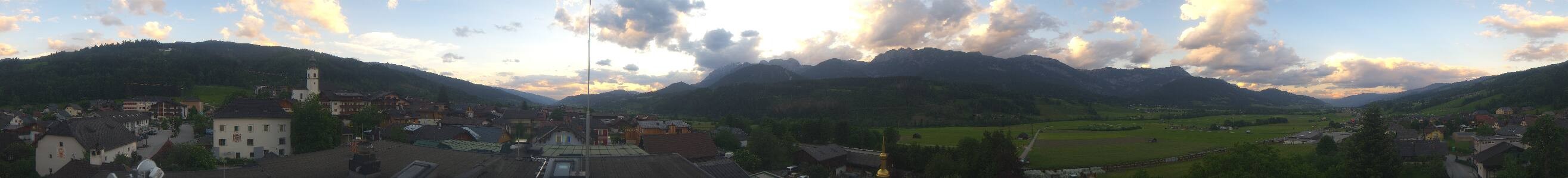 Archived image Webcam View from hotel Herrschaftstaverne (Haus im Ennstal, Styria)